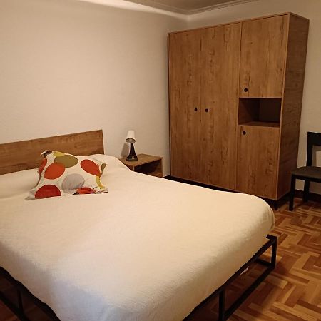 Apartamento Pamplona A 10 Minutos Del Centro Екстер'єр фото