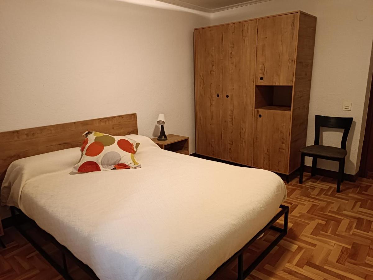 Apartamento Pamplona A 10 Minutos Del Centro Екстер'єр фото